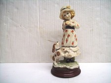 Signed Giuseppe Armani "IT'S MINE" The 1997 Society Members Figure, 200mm high.