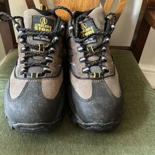 Amblers Safety Boots Steel Toe Cap and Midsole - Mens Size 10. FS163