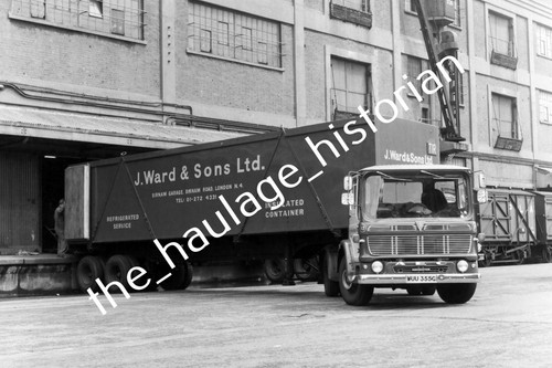 Thh truck photos aec j - thh,