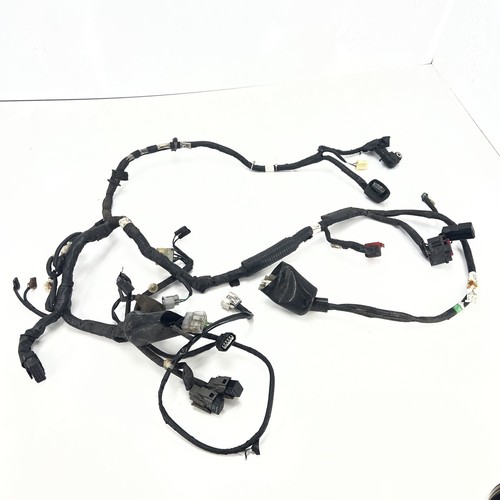 Honda cbr125r 2013 loom - 2013, pt.no