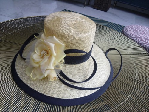 Beautiful lemon and navy - beautiful,