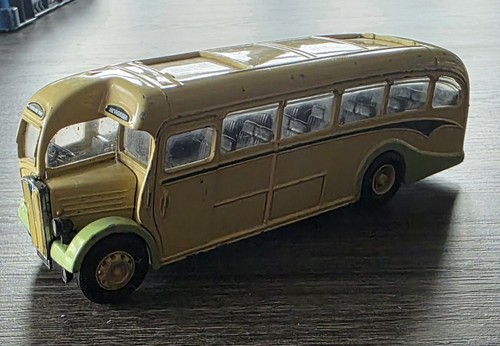 Corgi aec regal coach - regal,