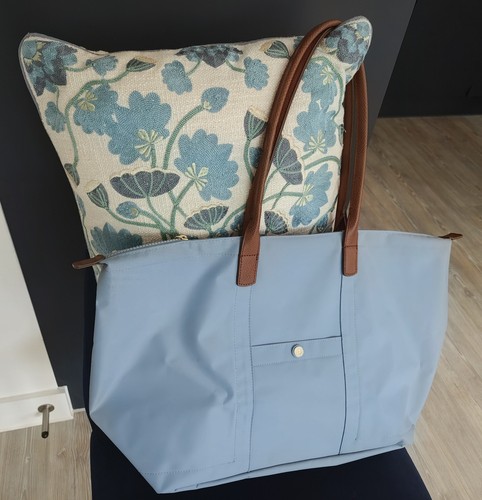 Harrods light blue - harrods,
