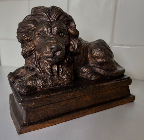 Vintage decorative lion - vintage,