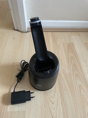 Braun series 7 - 7, cleaning