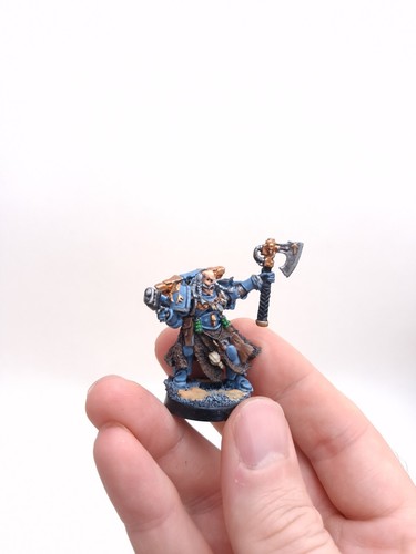 Space wolves rune priest - space,
