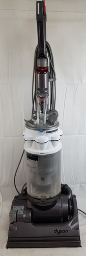 Dyson dc14 upright vacuum - dyson,