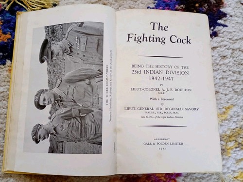 The fighting cock - fighting,