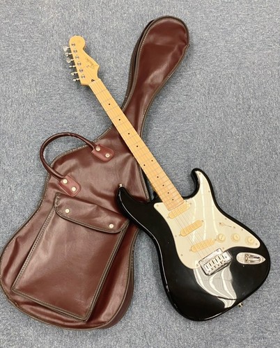 Fender japan electric guitar - japan,