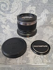 [MINT] Olympus M.Zuiko Digital 45mm f/1.8 MFT (Micro 4/3) Lens