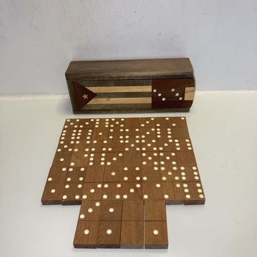 Hardwood domino set - hardwood, domino’s