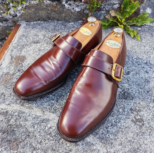 Men brown church - brown,
