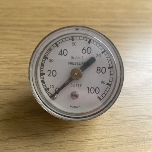 Vintage sutty tyre - vintage, pressure