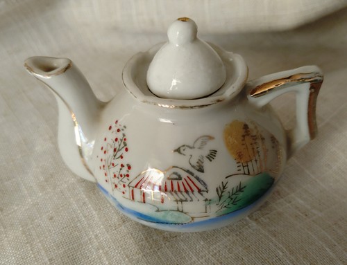 Tiny vintage oriental style - tiny,