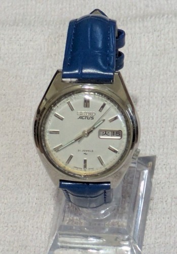 Vintage 1978 seiko actus - vintage,