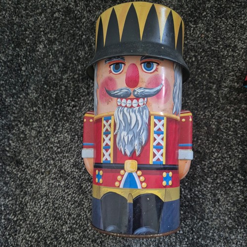 Novelty christmas biscuit - biscuit, tin