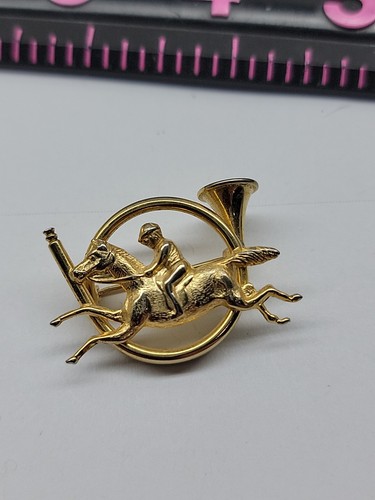 Vintage fox hunt horse rider - fox,
