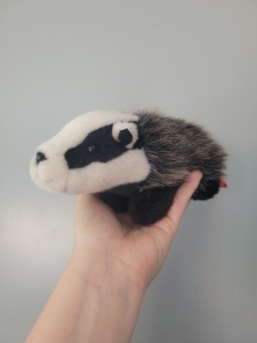 Hamleys plush badger soft - badger, toy