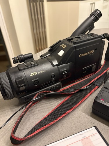 Jvc 323e videomovie vhs c - gr-323e, vhs-c
