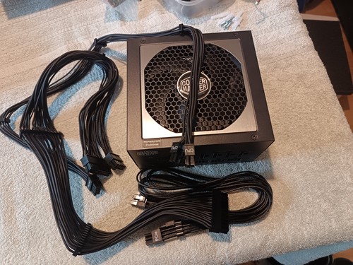 Cooler master v750 gold psu - master, g1