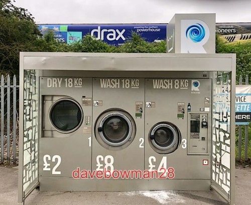 Photo alfresco launderette - ,