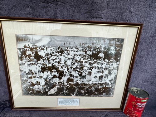 Large antique 1911 - antique, framed