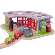 Bigjigs Rail 5 Way Engine Shed With Turntable, Wooden Train Set Accessories