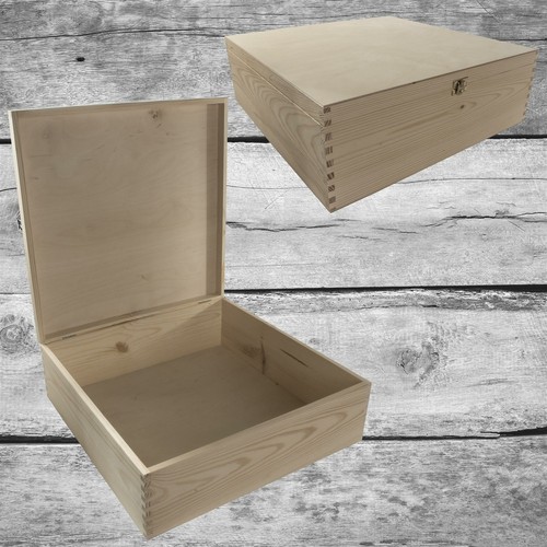 Square wood gift - square,