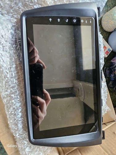 Android aftermarket head unit - head,