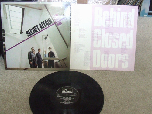 Secret affair behind closed - secret,