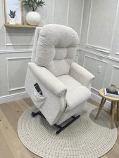 HSL BICESTER RISER RECLINER