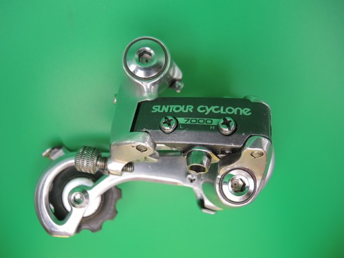 Suntour cyclone 7000 - suntour,