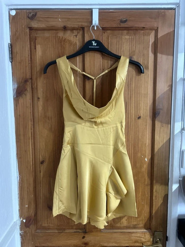 Bnwt polly gold satin - oh,