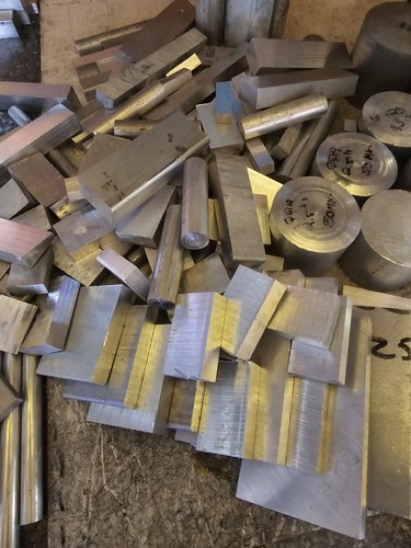 100 plus aluminuim square - plus,