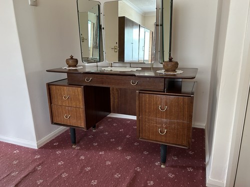 Wood dressing table tri fold - dressing,