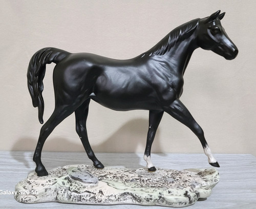 Beswick connoisseur rare horse - connoisseur,