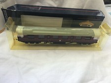 BACHMANN 34-478 BR MAROON 63' THOMPSON 1ST CORRIDOR COACH ' E1320E ' BOXED