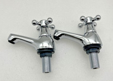 Shires Pinewood basin pillar