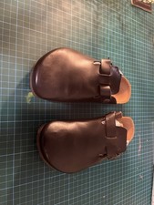 Size 33 Junior Birkenstocks Defect On Tongue of Right Shoes. Please See Photos