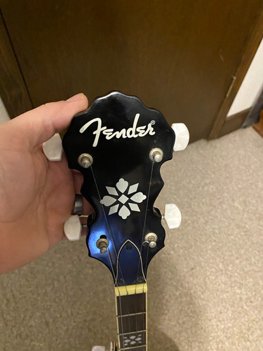 Fender string closed back - fender,