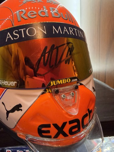 Max verstappen signed - max,