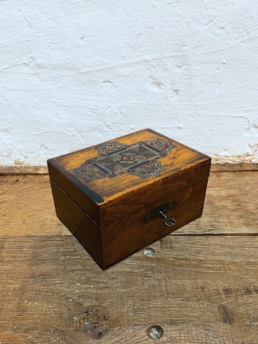 Victorian hand painted wooden - hand-painted,
