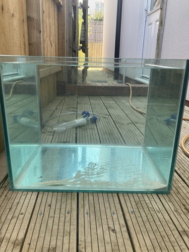 Approximately 100 litre - approximately, /