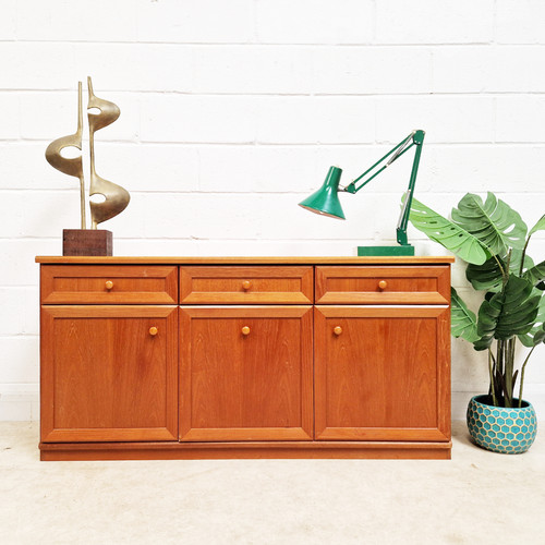 Vintage mid century medium - mid,