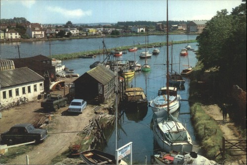 Vintage dolphin quay - vintage,