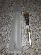Clinique Foundation Buff Brush New