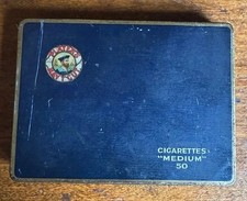 Player’s Navy Cut Vintage