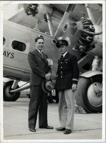 Imperial airways handley page - imperial,