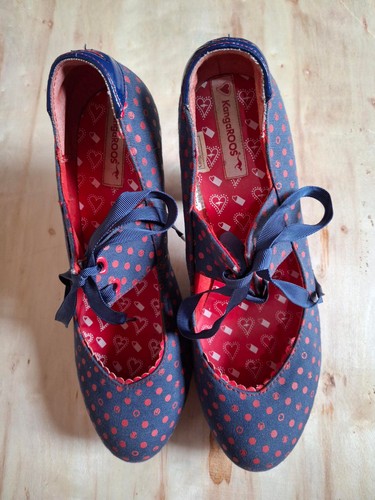 Ladies shoes size - , 5
