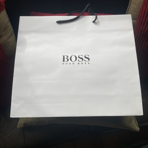 Hugo boss paper gift - hugo,